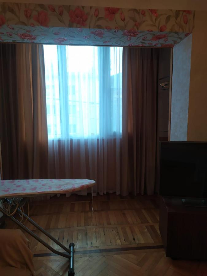 Квартира В Гаграх Apartment Exterior photo