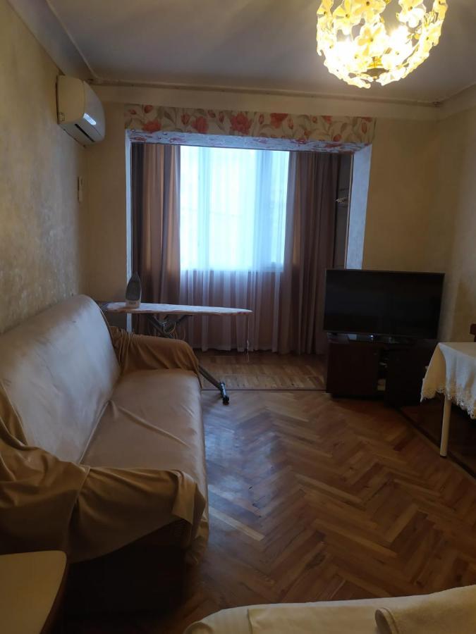 Квартира В Гаграх Apartment Exterior photo